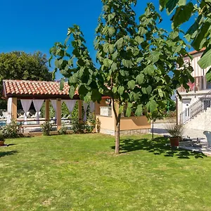 https://apartments-kendel.pula-hotels.org